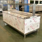 Multi-compartment insulated food serving counter